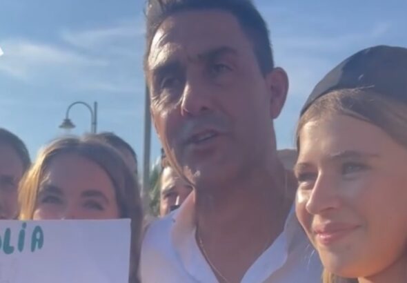 Roberto Vannacci a Boccadasse durante un incontro pubblico